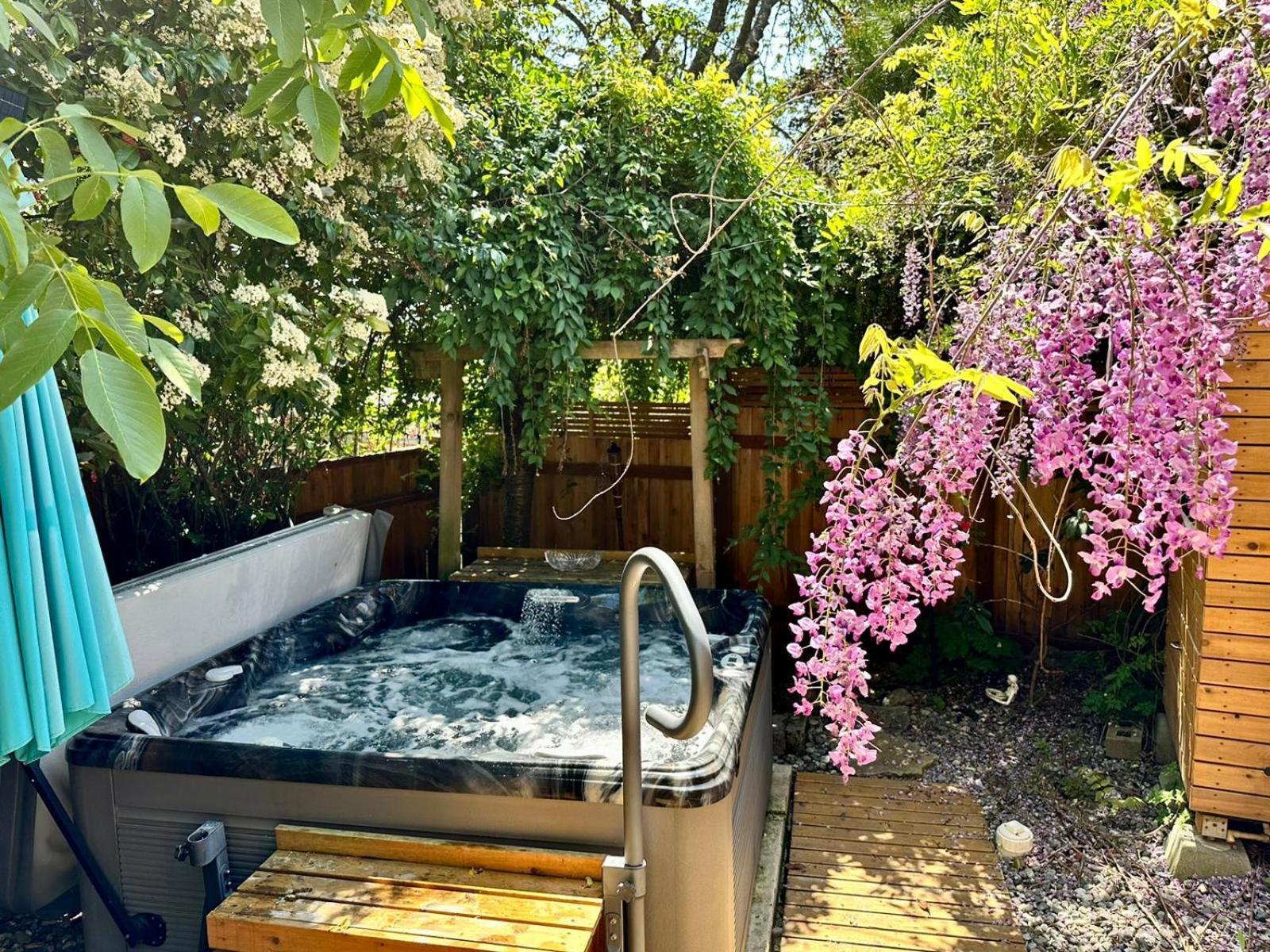 Burke House Collection - Main House Apartment Seattle Ngoại thất bức ảnh